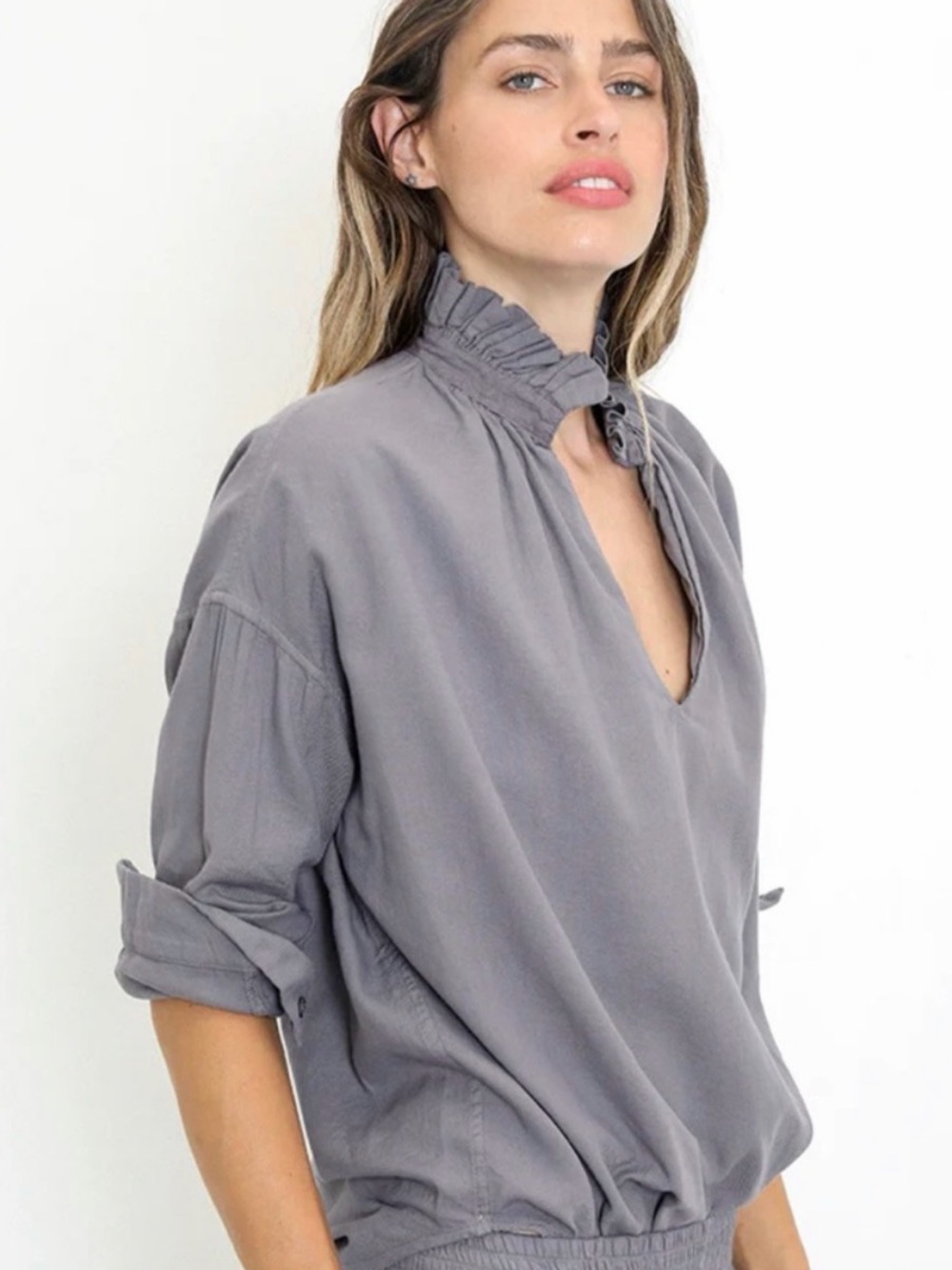 Women's Ruffle Neck V-Neck Pullover Top in Grey